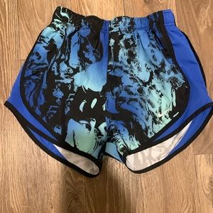 Nike dri-fit size xs